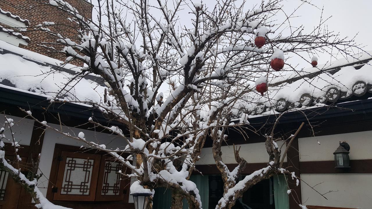Inyeon Hanok Guesthouse Jeonju Eksteriør bilde