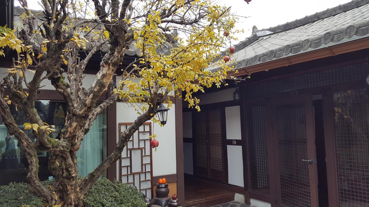Inyeon Hanok Guesthouse Jeonju Eksteriør bilde