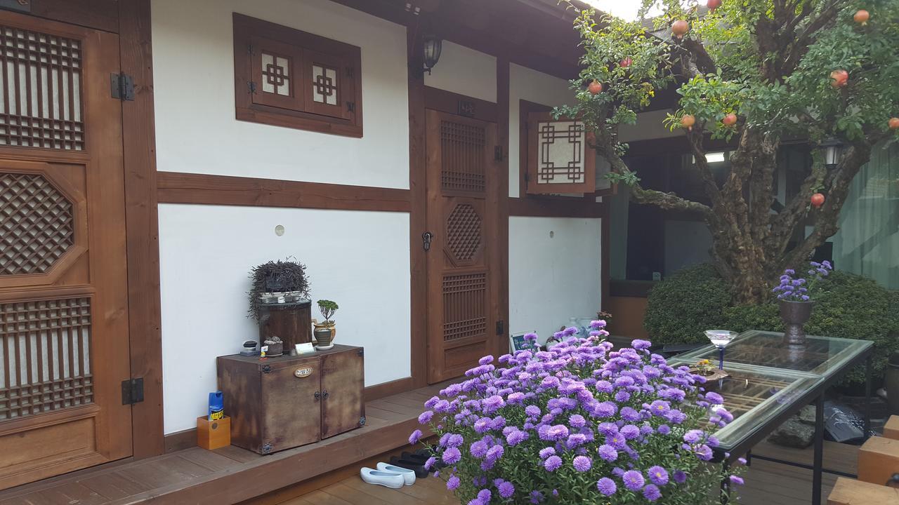 Inyeon Hanok Guesthouse Jeonju Eksteriør bilde