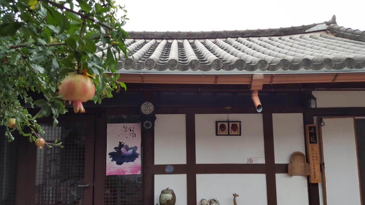 Inyeon Hanok Guesthouse Jeonju Eksteriør bilde
