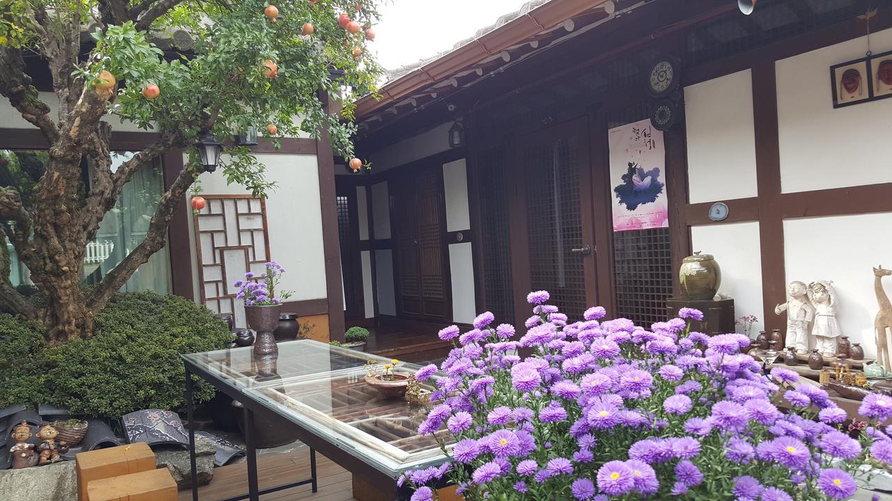 Inyeon Hanok Guesthouse Jeonju Eksteriør bilde